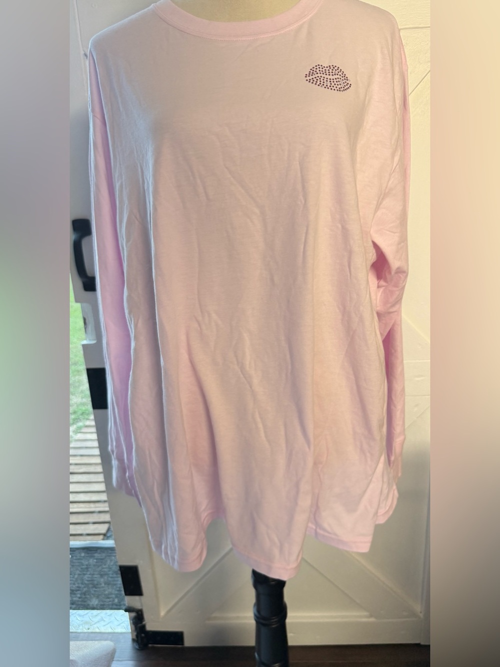 PINK Victoria's Secret Light Pink Long-Sleeve Tee with Rhinestone Lip